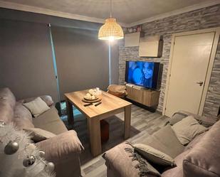 Living room of Flat for sale in  Sevilla Capital