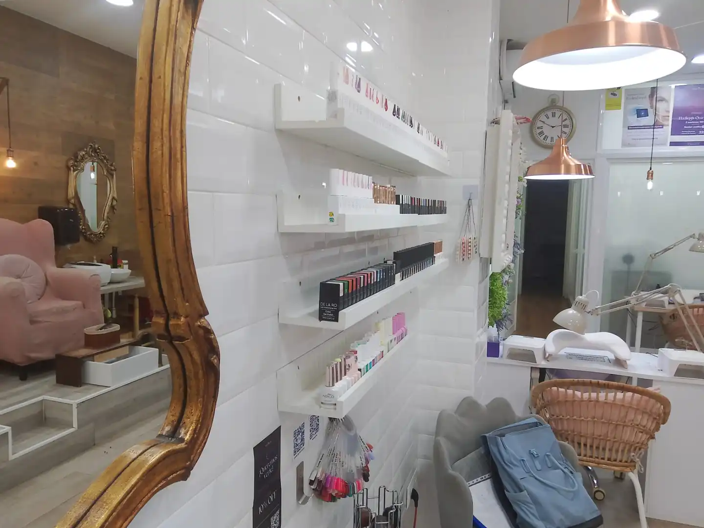 Business premises for transfer in Carrer de Mallorca, imagen 2