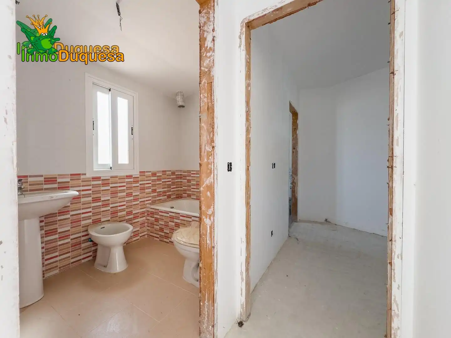 Baño de Ático en venta en Lanjarón con Terraza y Balcón
