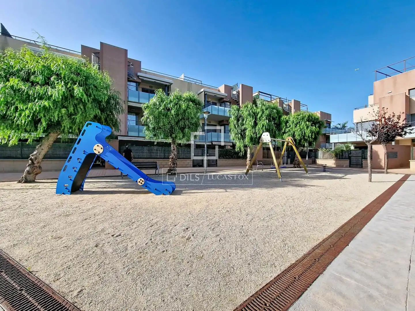 Pis amb piscina en venda a Les Salines - Pla de Sant Pere, imagen 65