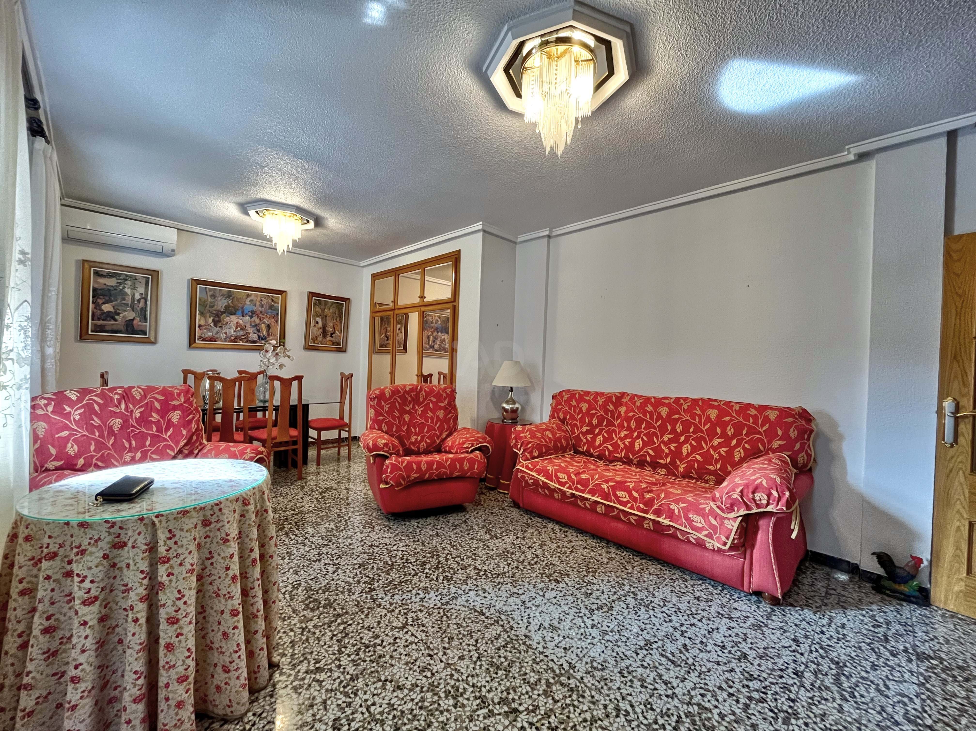 Wohnzimmer von Wohnung zum verkauf in Novelda mit Klimaanlage