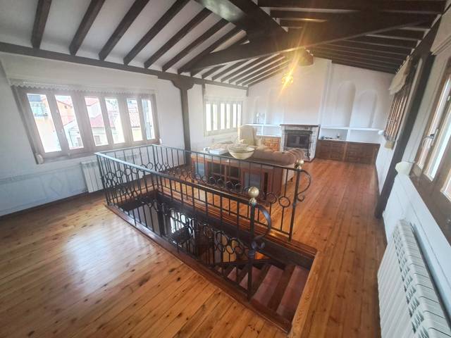 Dúplex en Venta en Calle Arrabal en Haro