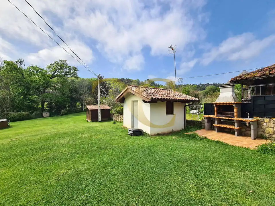 Jardín de Casa o chalet en venta en Ribadesella con Calefacción, Jardín privado y Trastero