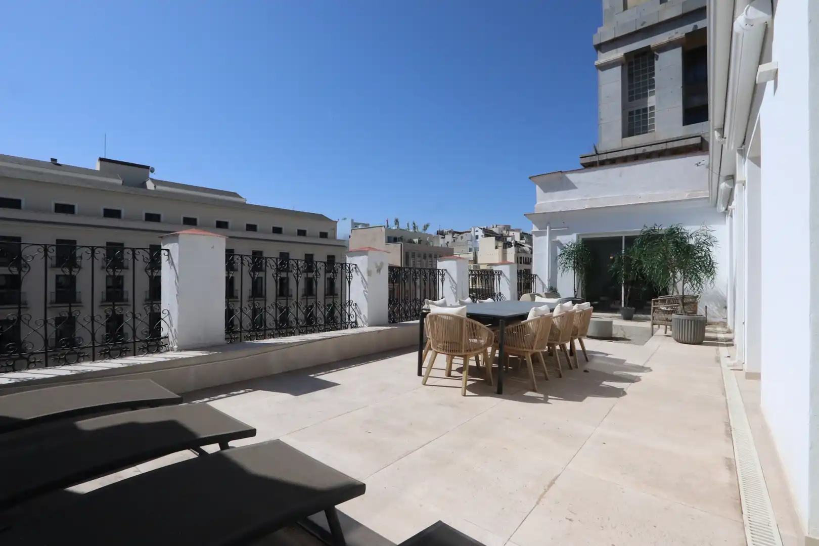 Ático con terraza en venta en Calle Alcalá