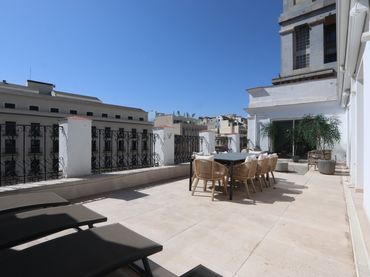 Penthouse mit Balkon zum Verkauf in Calle Alcalá