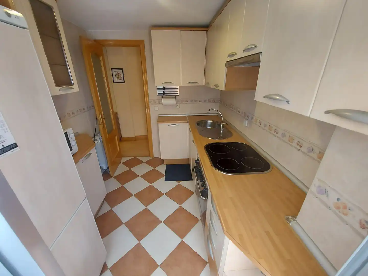 Cocina de Piso en venta en Madrid con Calefacción, Terraza y Amueblado