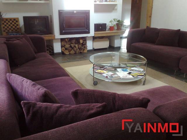 Casa-chalet en Venta en Condado de Treviño