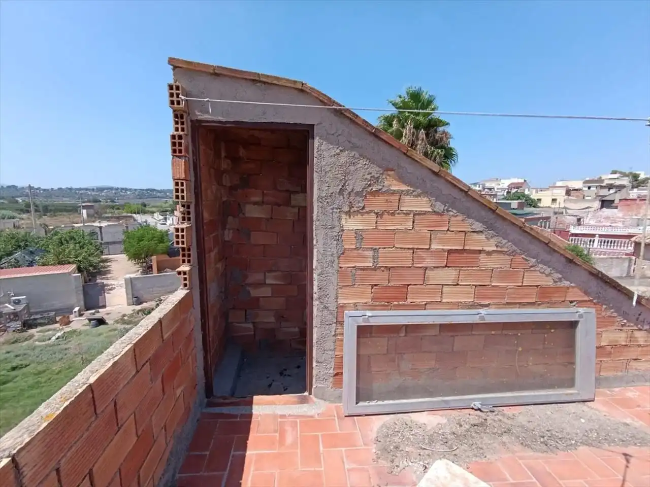 Vista exterior de Casa adosada en venda en Alberic amb Terrassa