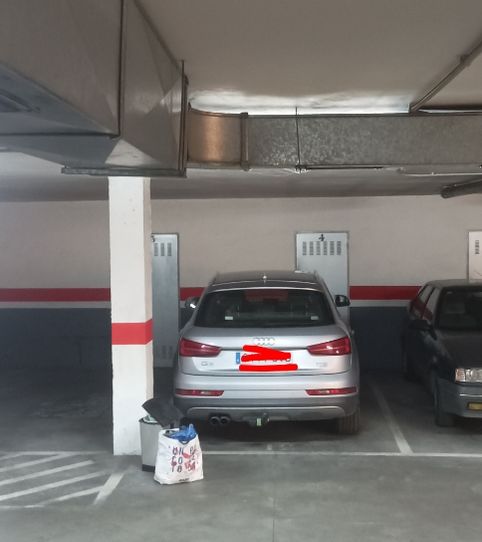 Photo 2 of Garage for rent in Calle Caamaño, 46, Delicias, Valladolid Capital