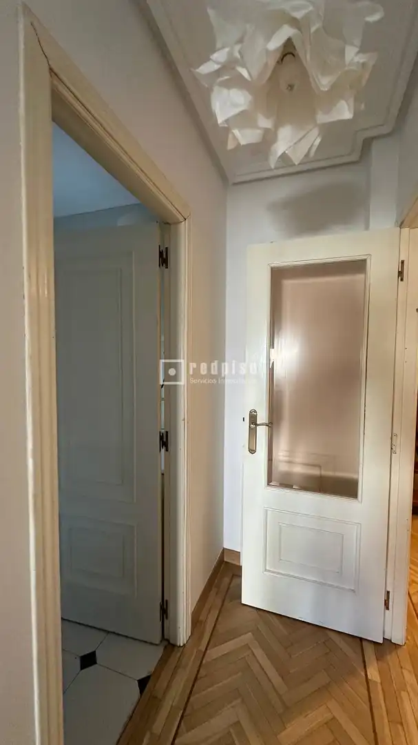 Dormitori de Pis de lloguer en Valladolid amb Aire condicionat, Calefacció i Parquet