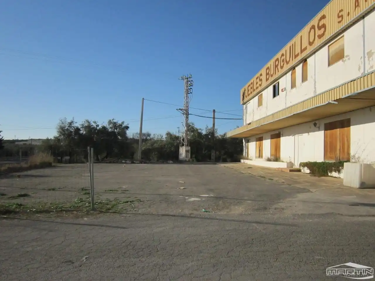 Exterior view of Industrial buildings for sale in Lucena