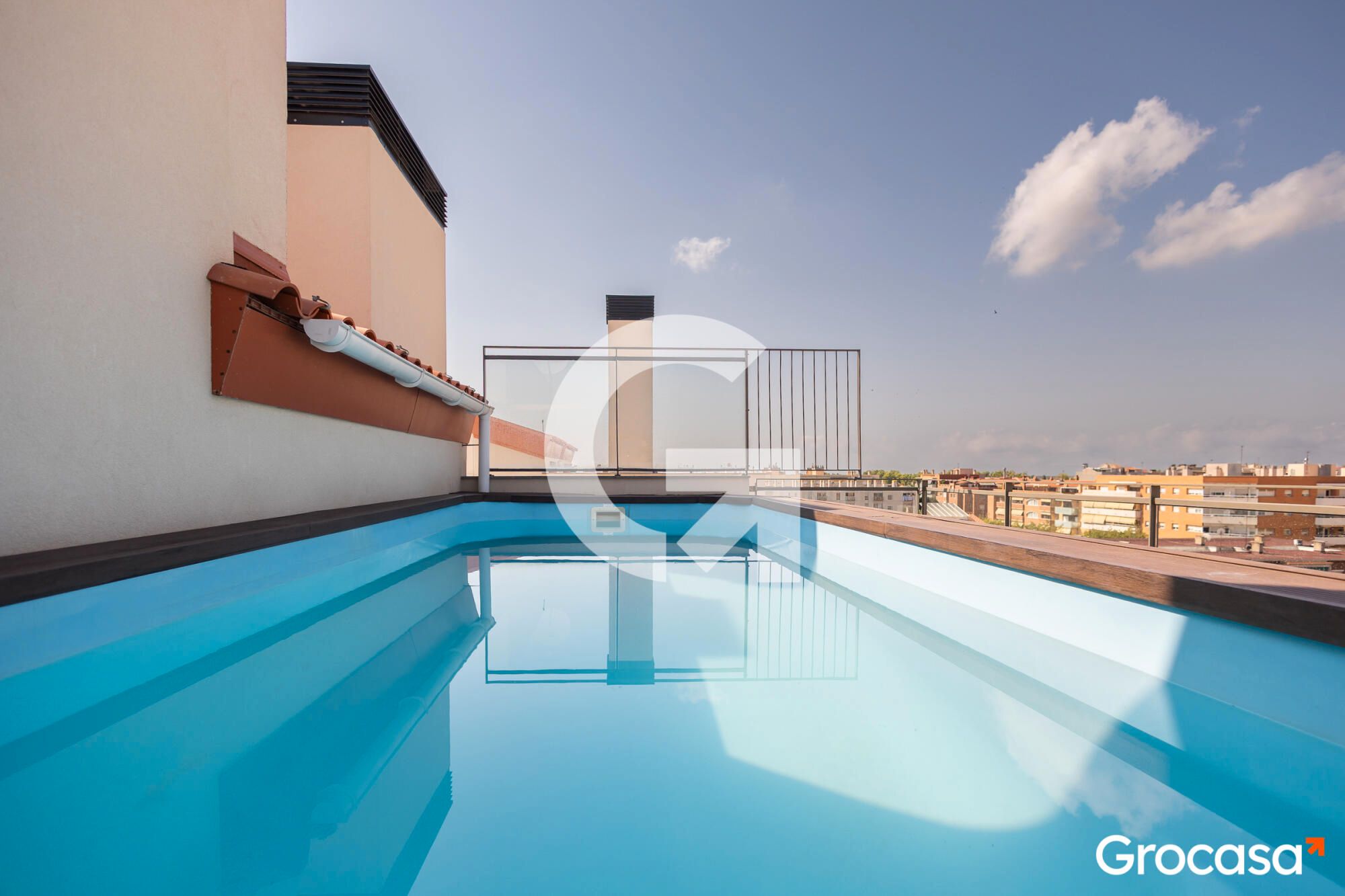 Piso en venta en CL GIRONA, Estruch - Eixample