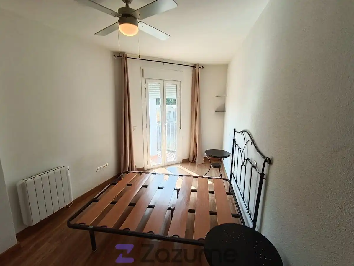 Bedroom of Flat for rent in Carmena  with Heating, Parquet flooring and Furnished