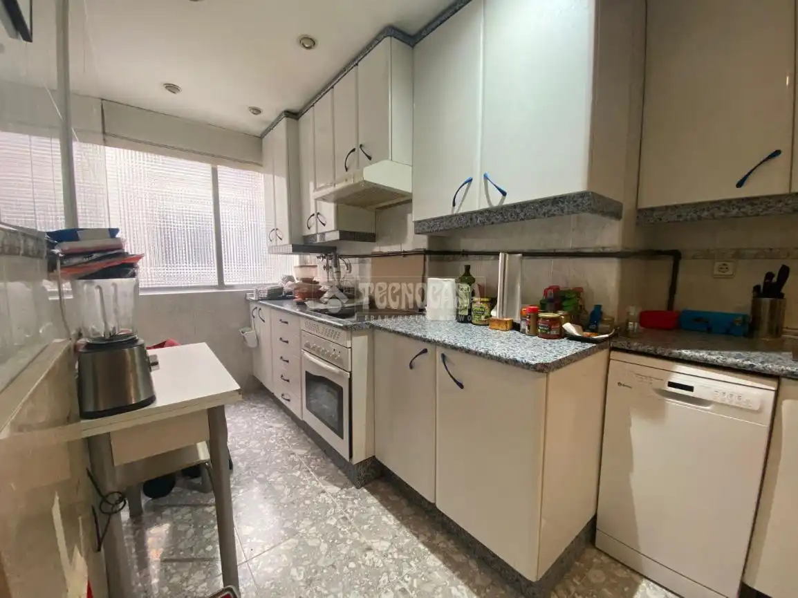 Küche von Wohnung zum Verkauf in Alcobendas mit Klimaanlage