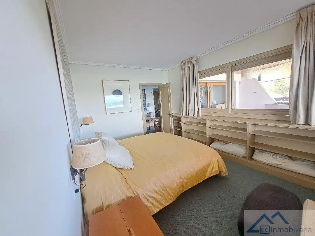 Wohnung zur Miete in Marianela, El Sardinero