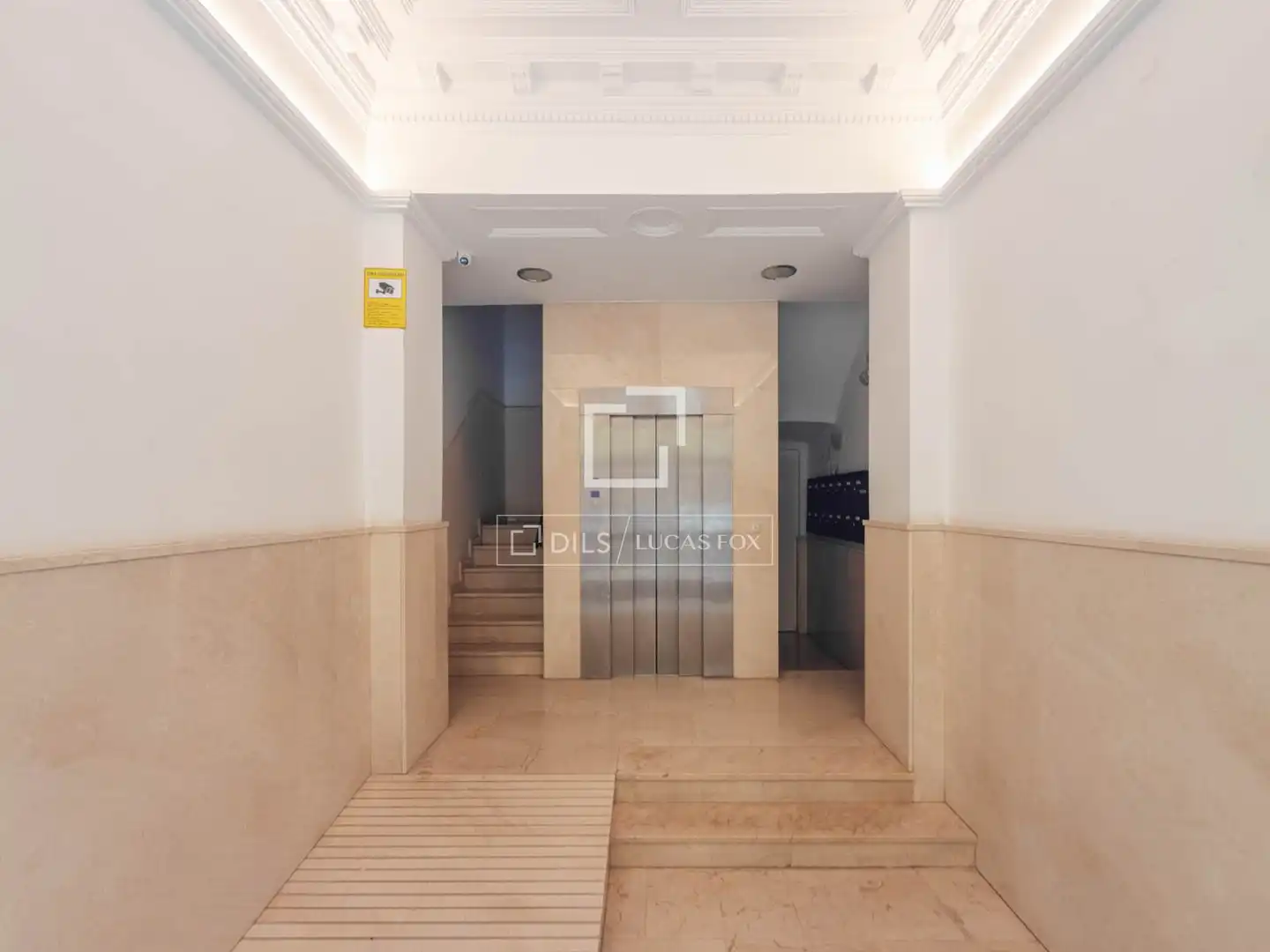 Flat for sale in L'Eixample