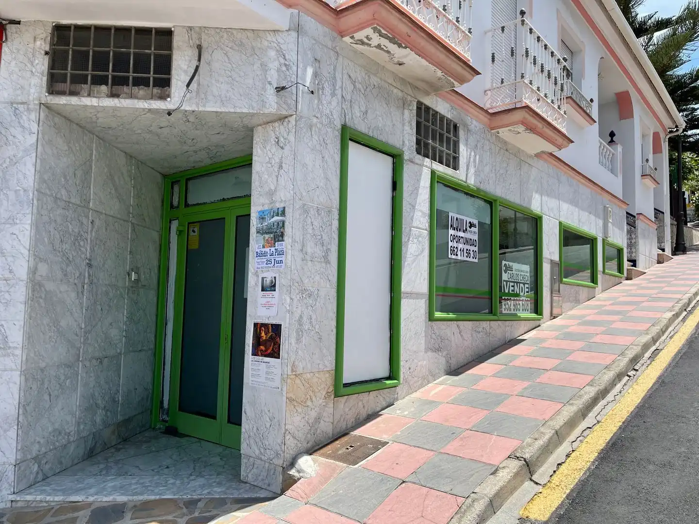 Vista exterior de Local en venta en Canillas de Albaida