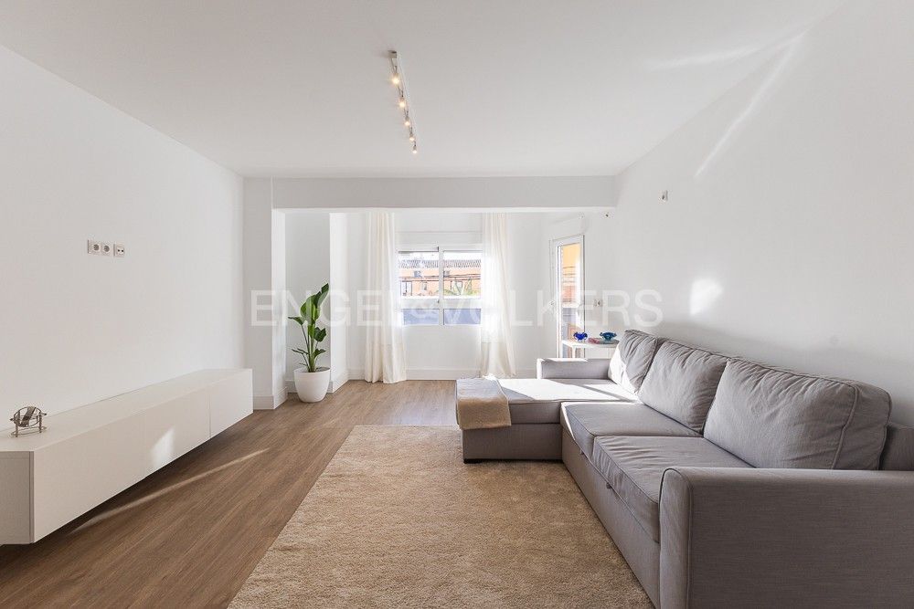 Apartament en venda a En Corts - Doctor Waksman