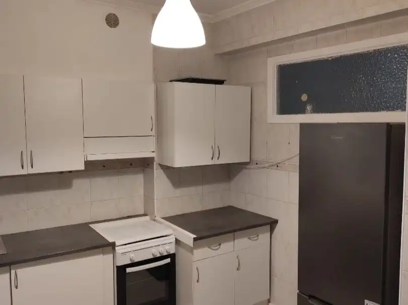 Cocina de Piso de alquiler en Vigo  con Calefacción, Parquet y Amueblado