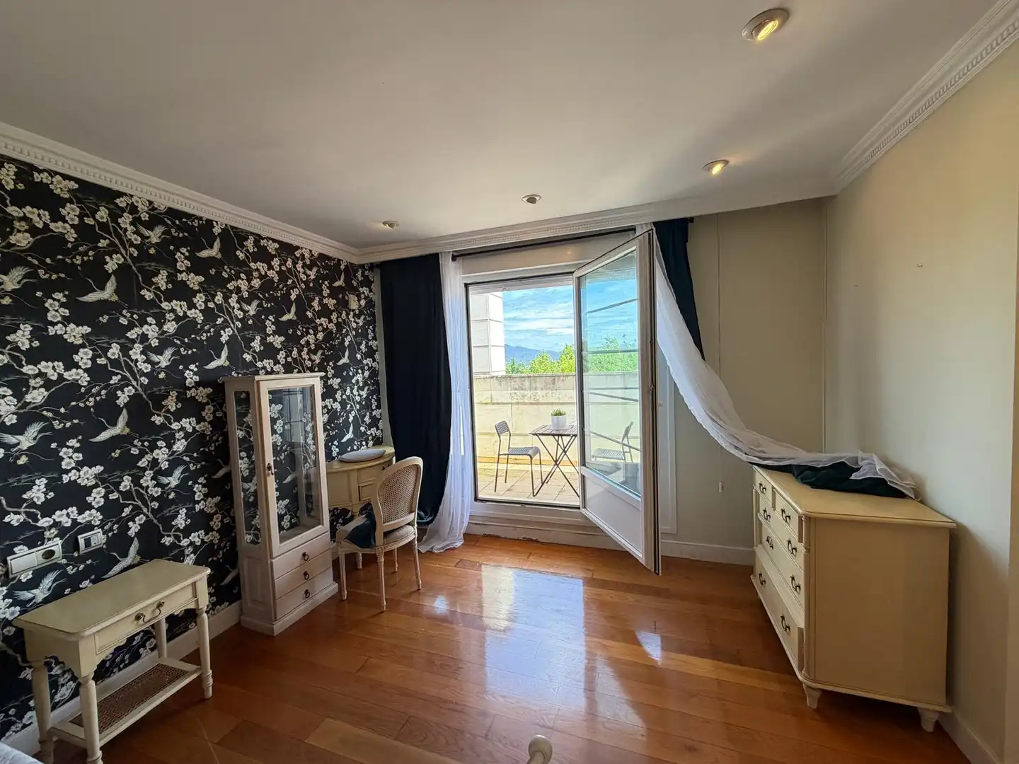 Habitación de Casa o chalet en venta en Mungia con Jardín privado, Trastero y Piscina