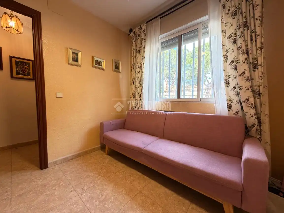 Schlafzimmer von Wohnung zum Verkauf in Alcalá de Henares mit Klimaanlage, Heizung und Parkett