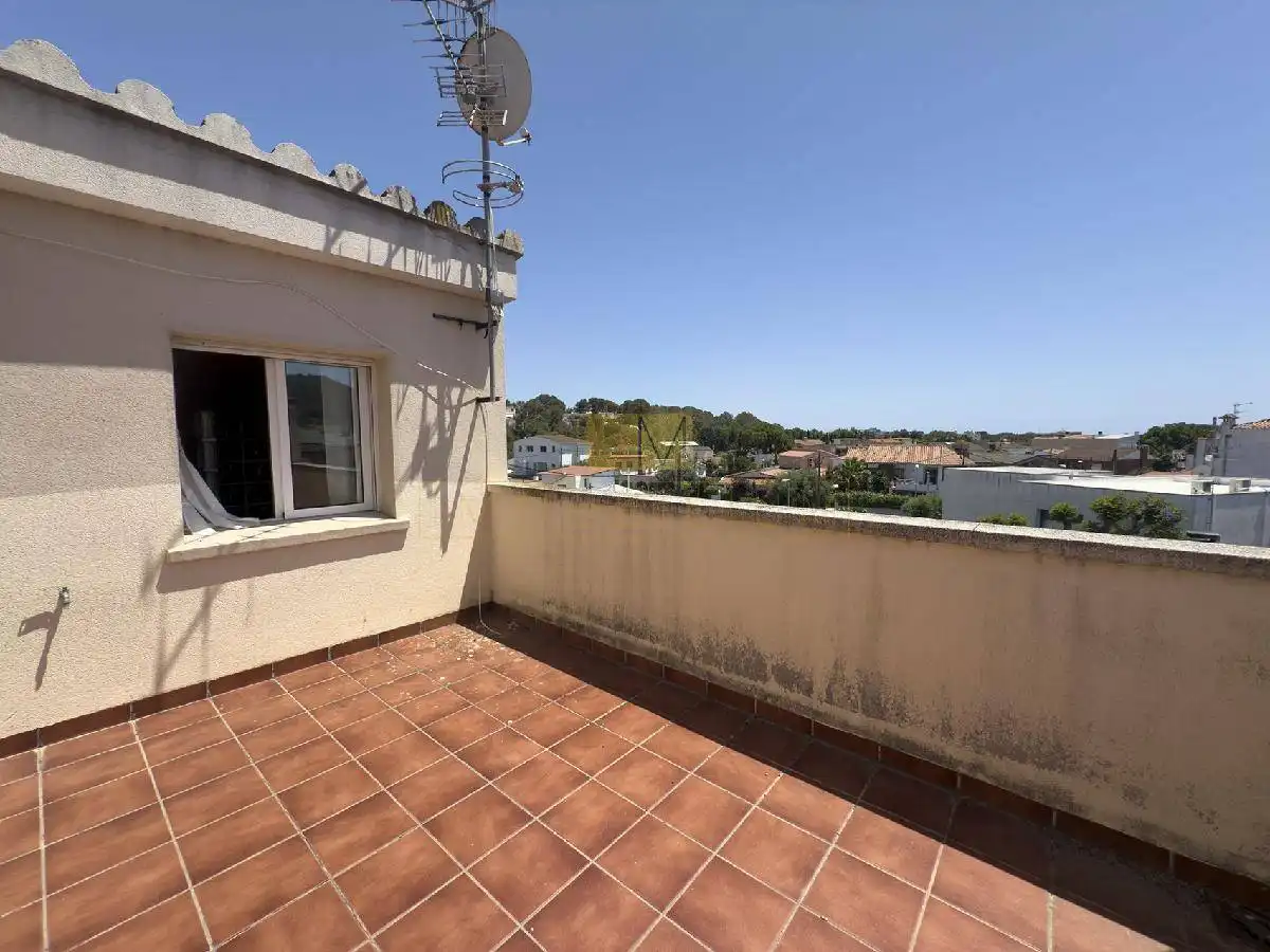Terrassa de Casa o xalet en venda en Sant Pere de Ribes amb Aire condicionat, Calefacció i Jardí privat