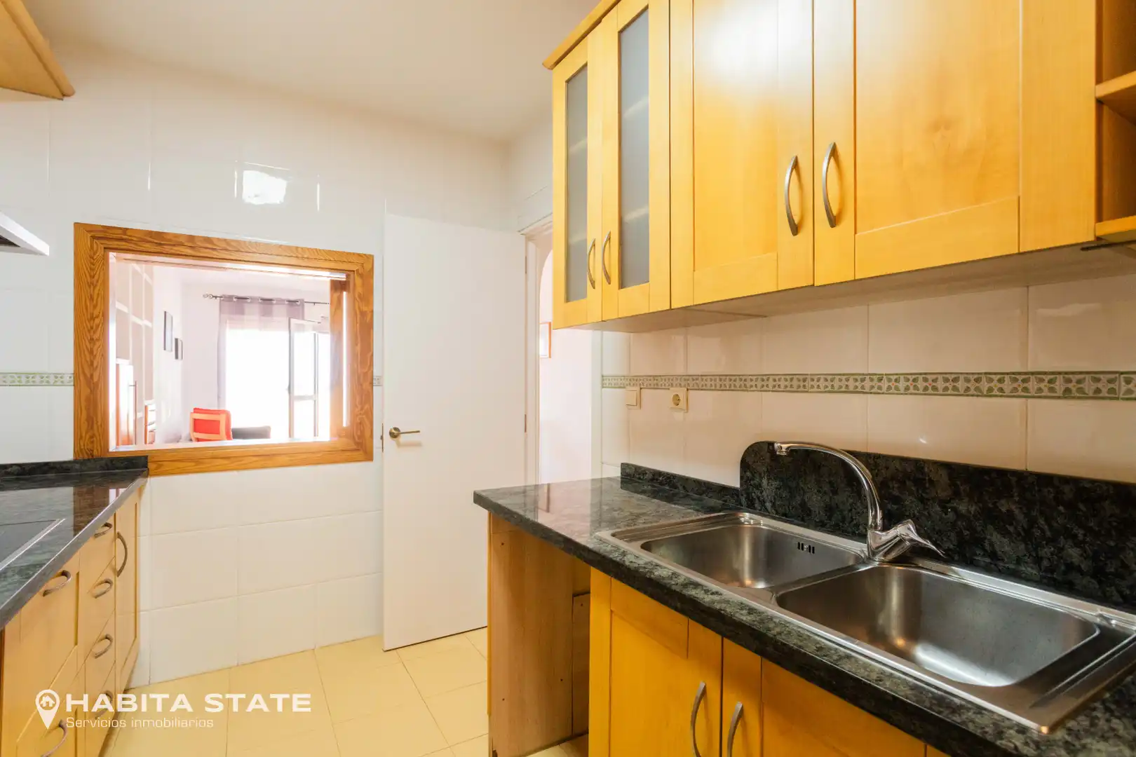 Cocina de Apartamento en venta en El Ejido con Terraza, Amueblado y Horno