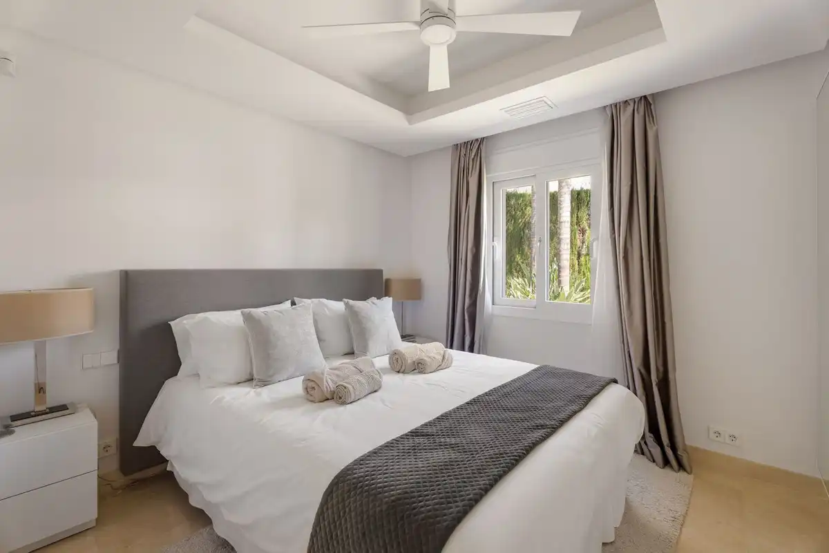 Villa mit Garten zum Verkauf in Nueva Andalucía, imagen 37
