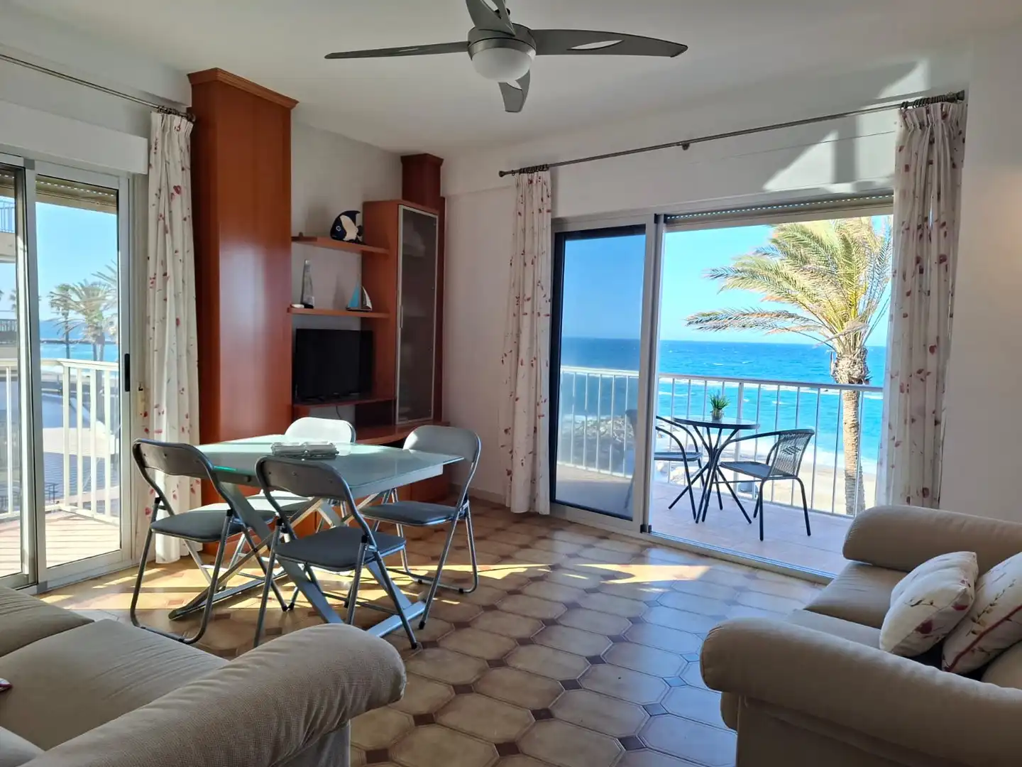Wohnzimmer von Wohnung zum Verkauf in Torrenueva Costa mit Terrasse, Abstellraum und Möbliert
