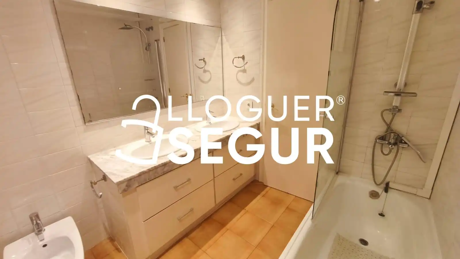 Badezimmer von Wohnung zur Miete in Pla d'en Boet