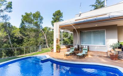 Garden of House or chalet for sale in Cerdanyola del Vallès  with Air Conditioner, Heating and Private garden