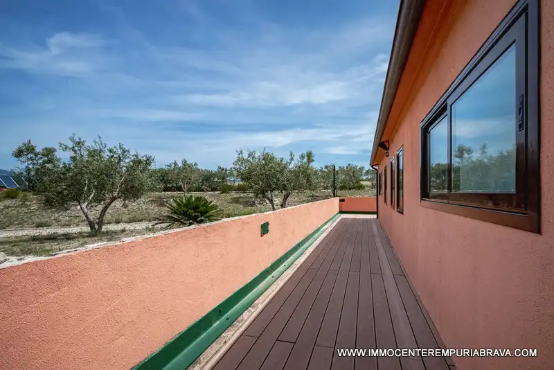 Terraza de Finca rústica en venta en Masarac i Vilarnadal con Aire acondicionado, Jardín privado y Terraza