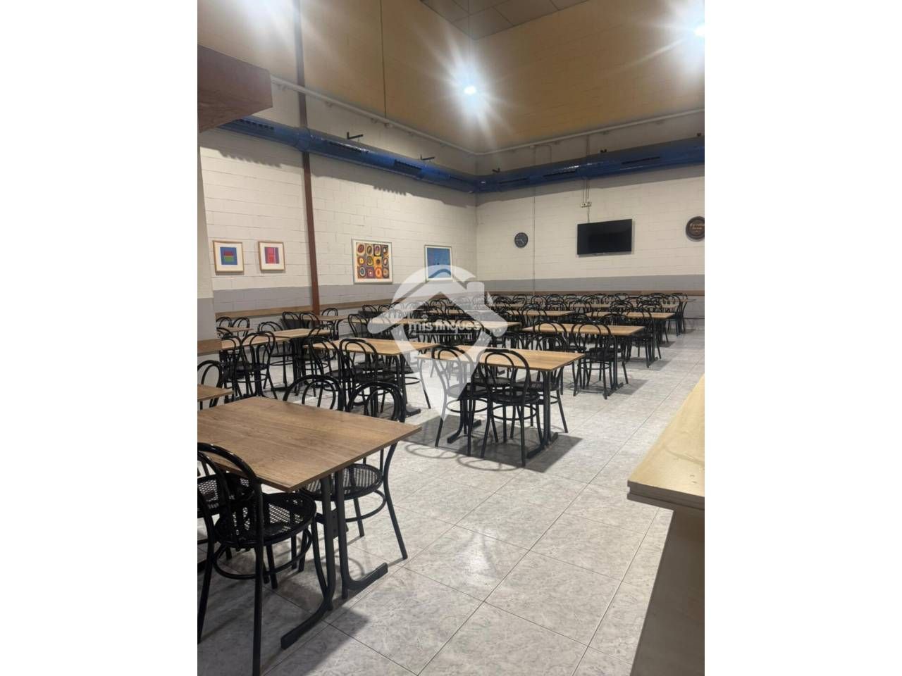 Local en traspaso en Ripollet con Aire acondicionado