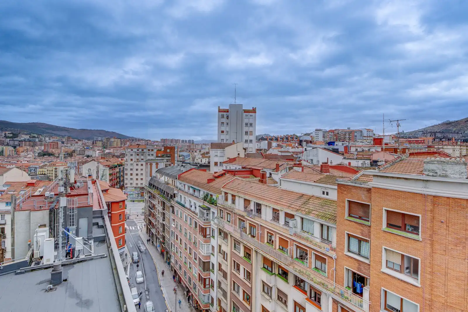 Vista exterior de Local en venda en Bilbao 