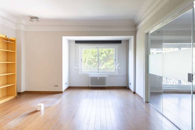 Oficina en Alquiler en Sant Gervasi- Galvany