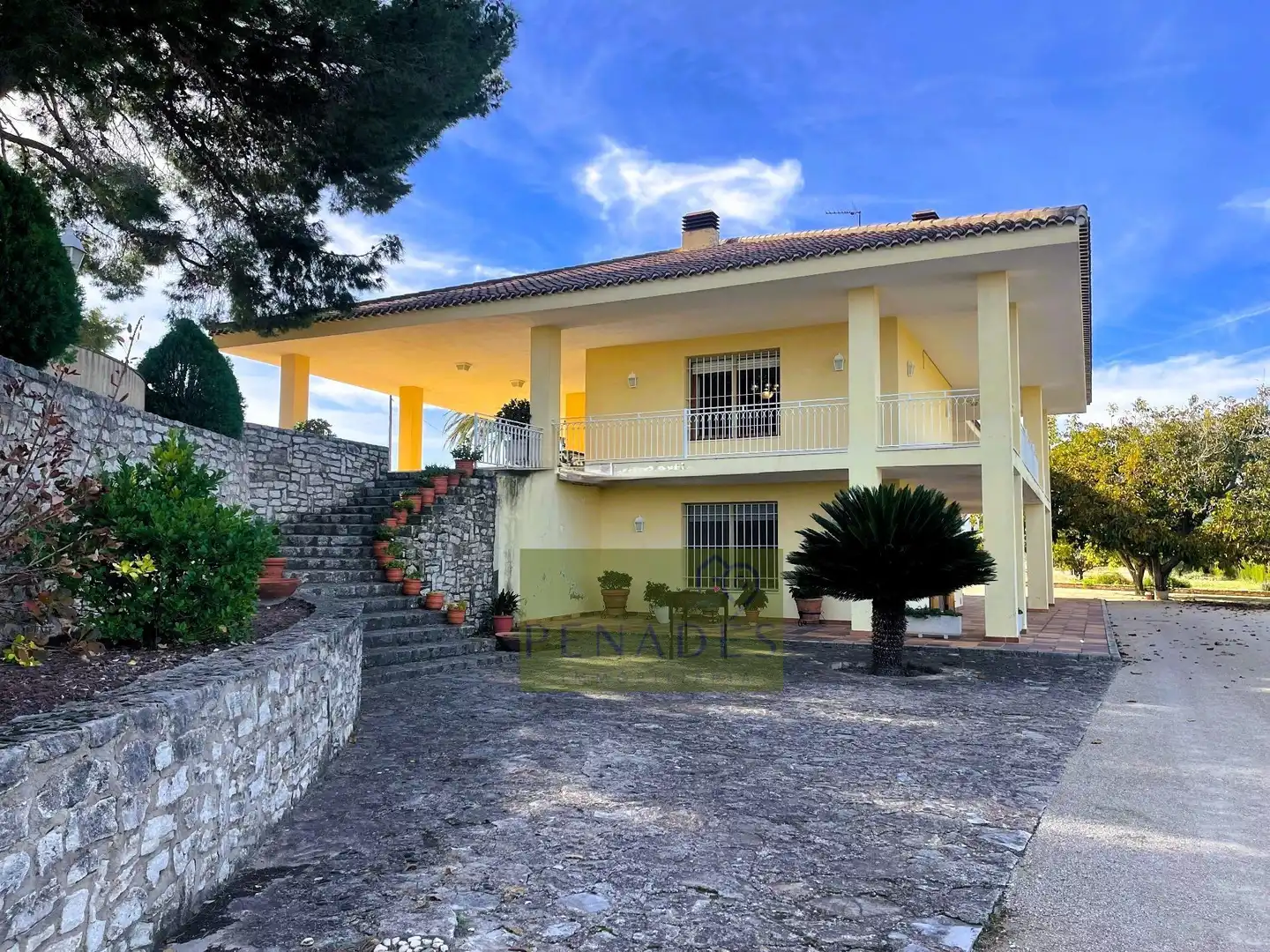 Vista exterior de Casa o chalet en venta en Ontinyent con Jardín privado, Terraza y Trastero