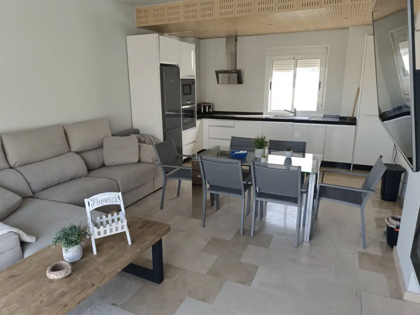 Kitchen of Attic for sale in Sanlúcar de Barrameda  with Air Conditioner, Terrace and Furnished