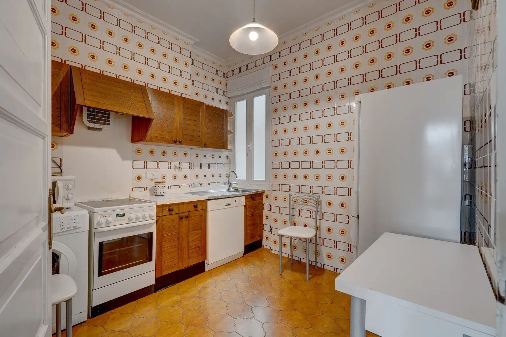 Cocina de Piso en venta en Irun  con Calefacción, Trastero y Amueblado