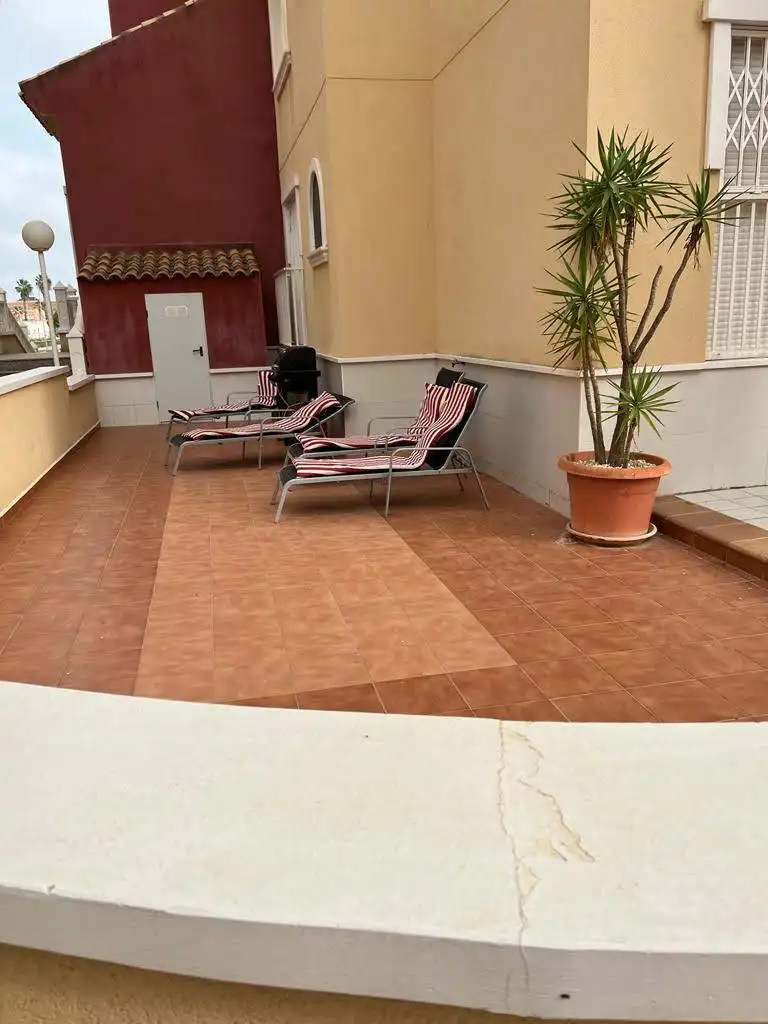 Terrassa de Apartament en venda en Los Alcázares amb Aire condicionat, Calefacció i Terrassa