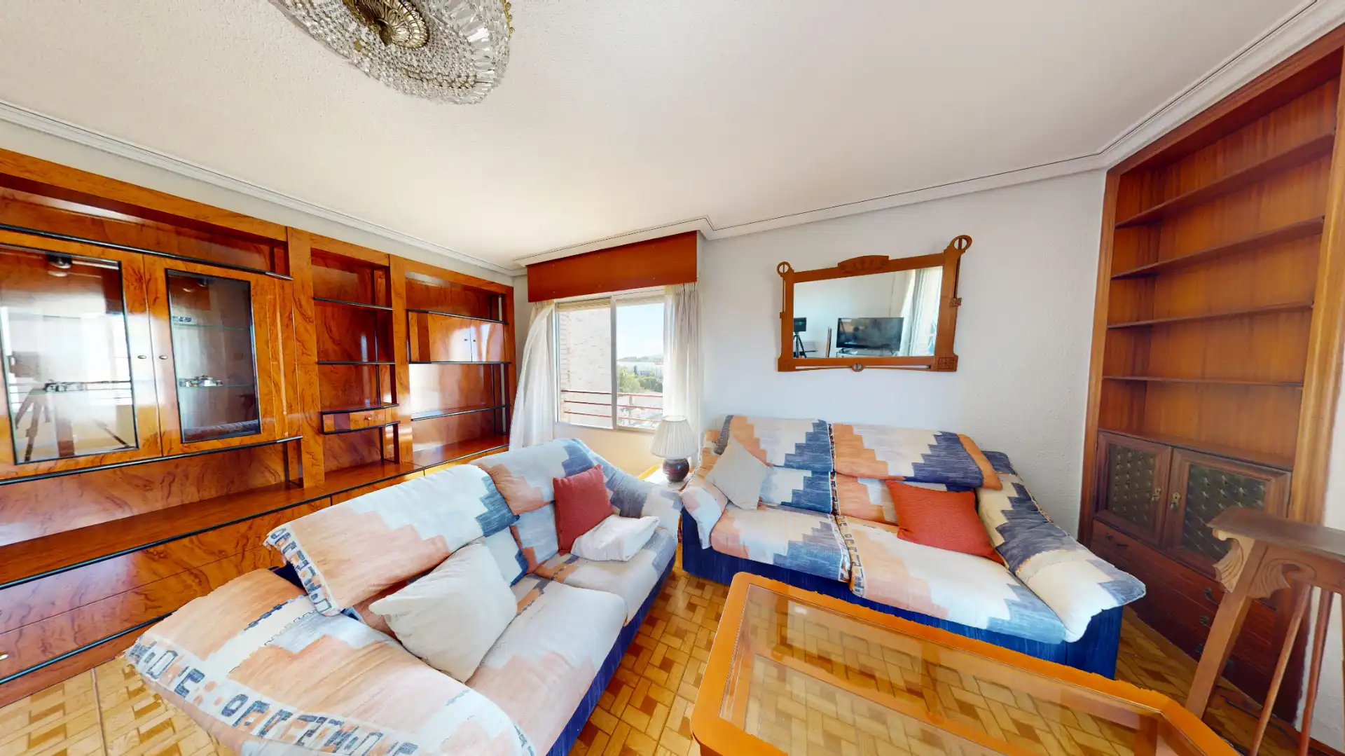 Sala de estar de Piso en venta en Alicante / Alacant con Aire acondicionado, Terraza y Amueblado