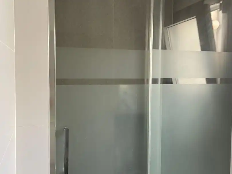 Badezimmer von Wohnung zur Miete in Alboraya mit Klimaanlage, Parkett und Möbliert