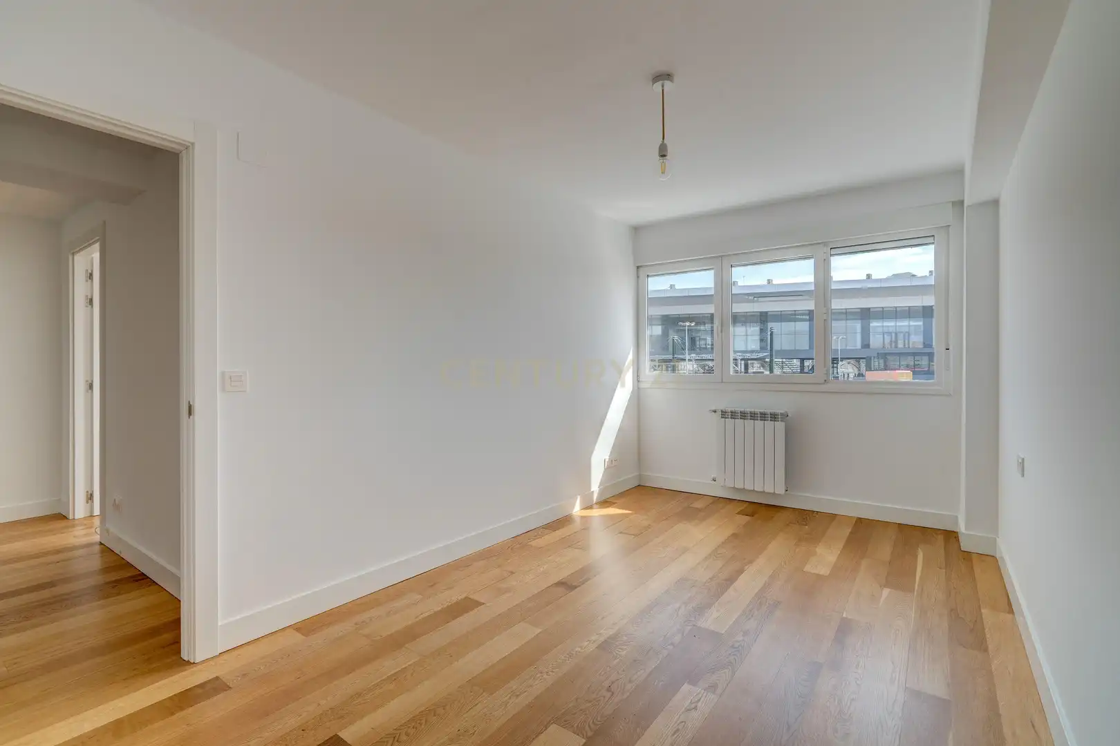 Bedroom of Flat for sale in Irun 