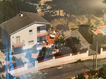 Villa in vendita a Carrer Matagalls 5