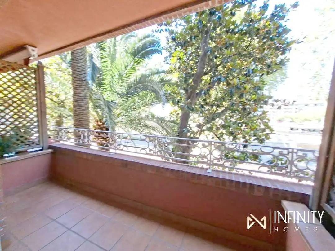 Terrasse von Maisonette zur Miete in Bilbao  mit Heizung, Privatgarten und Terrasse