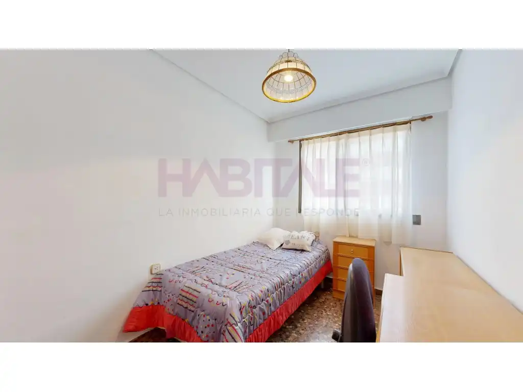 Habitación de Piso en venta en Quatre Carreres