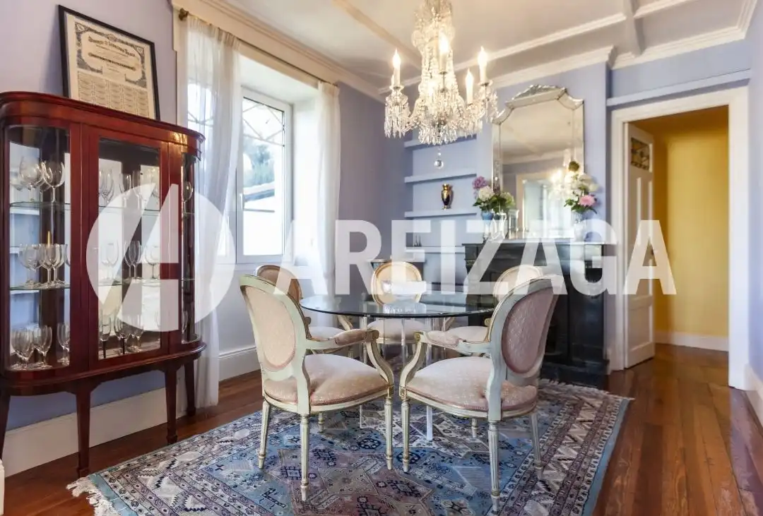 Comedor de Casa o chalet en venta en Donostia - San Sebastián  con Calefacción, Jardín privado y Terraza