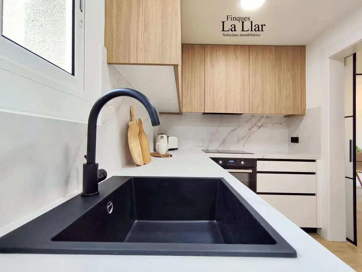 Piso en venta en APELES MESTRE, Passeig Maragall