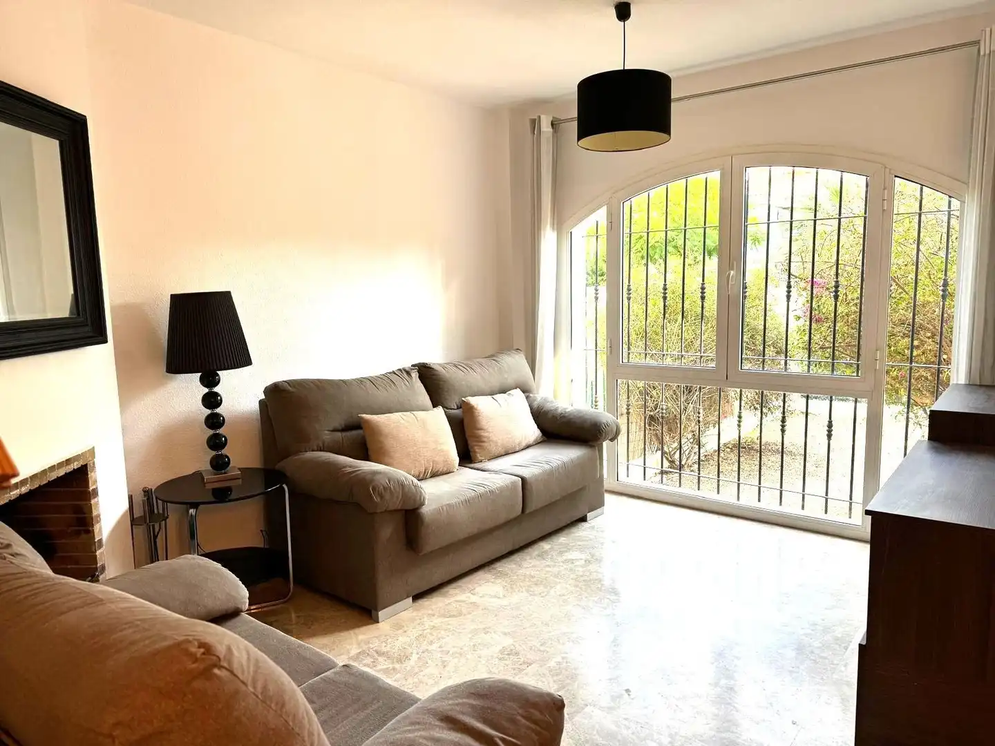 Casa o xalet de lloguer a Ressol, Bonalba - Cotoveta