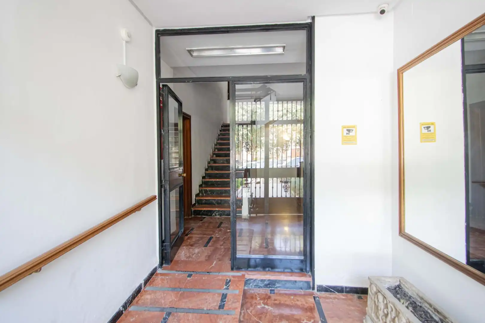 Piso en venta en Sevilla con Terraza y Amueblado