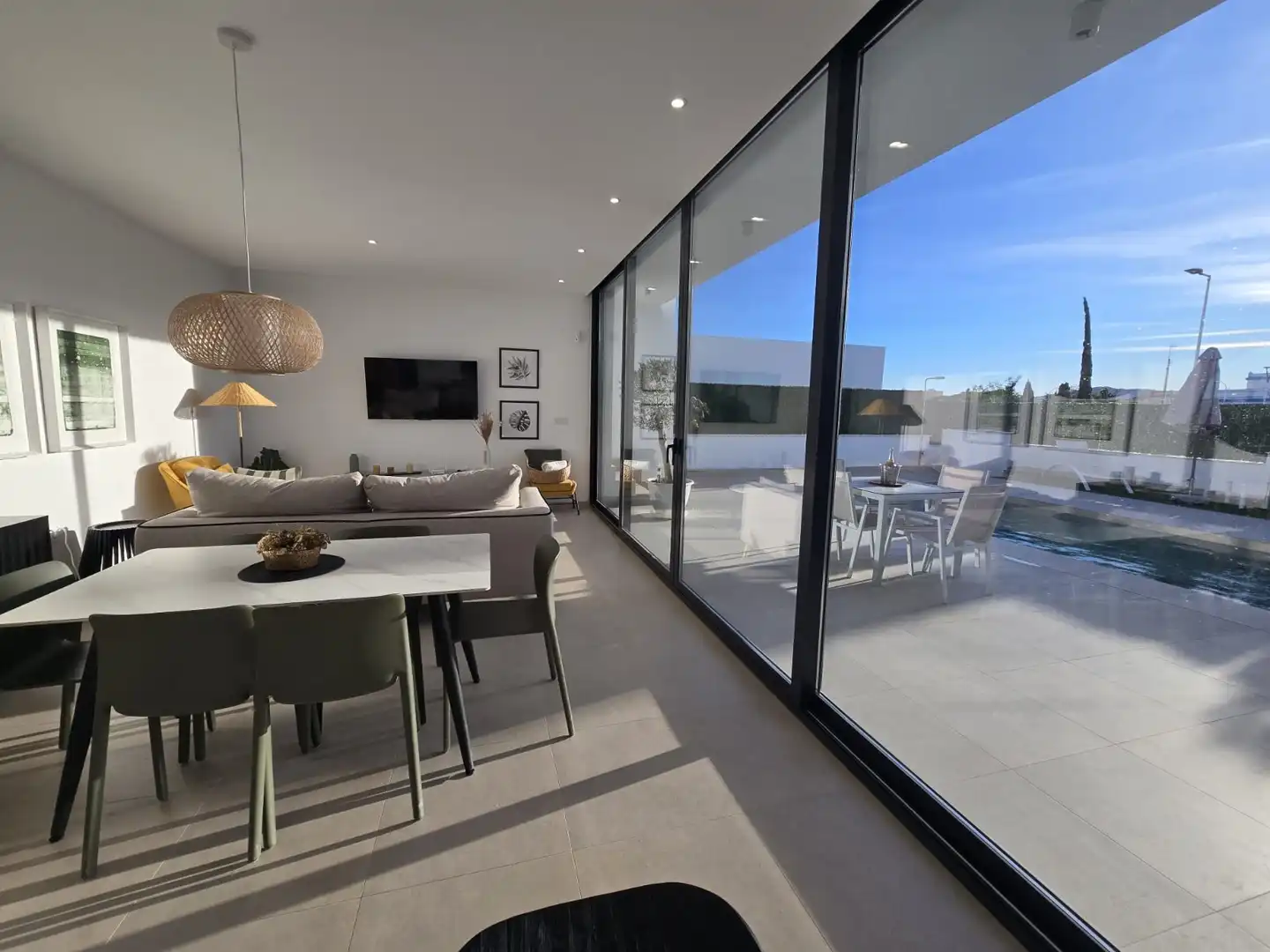 Appartamento con terrazza in vendita a San Juan de los Terreros, imagen 3